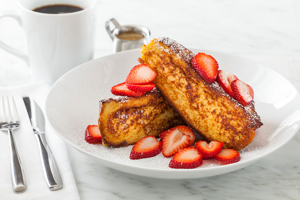 Grand Lux Cafe® French Toast